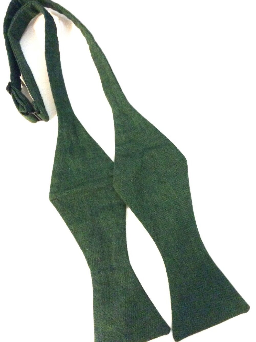 A Dapper Landlapper Men's Bow Tie - Green